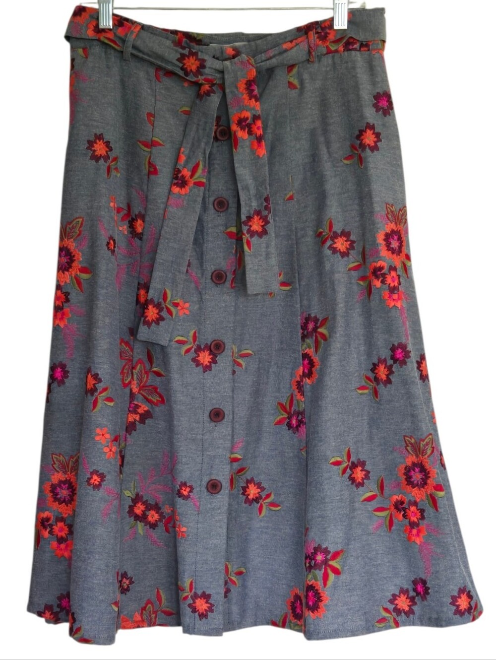 Poet Couture Floral Button-Front Midi Skirt Gray w/Red & Pink Floral Accents 11